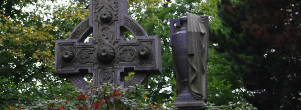 custom memorials