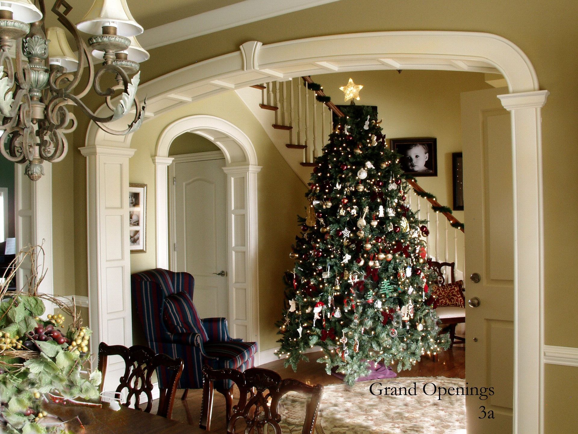 elegant arches at christmas
