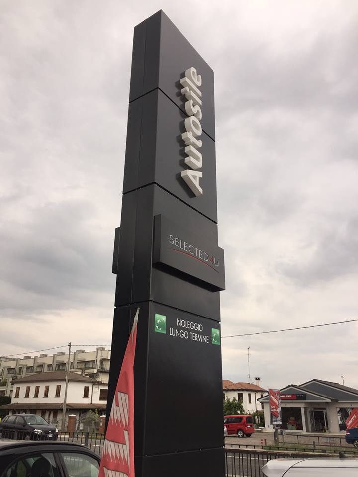 Totem per impresa