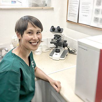 Veterinary Nurse Bridget Facer RVN