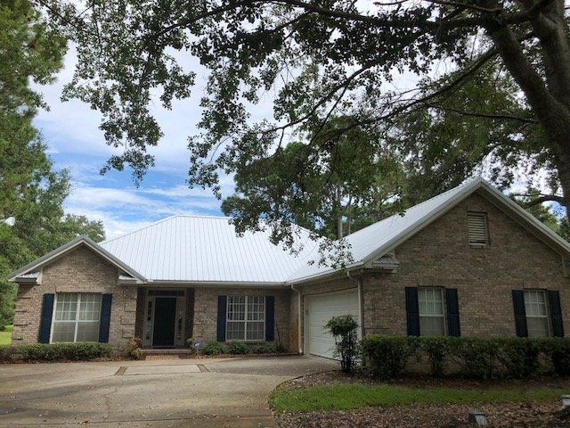 Metal Roof — White Roof in Walton Beach, FL