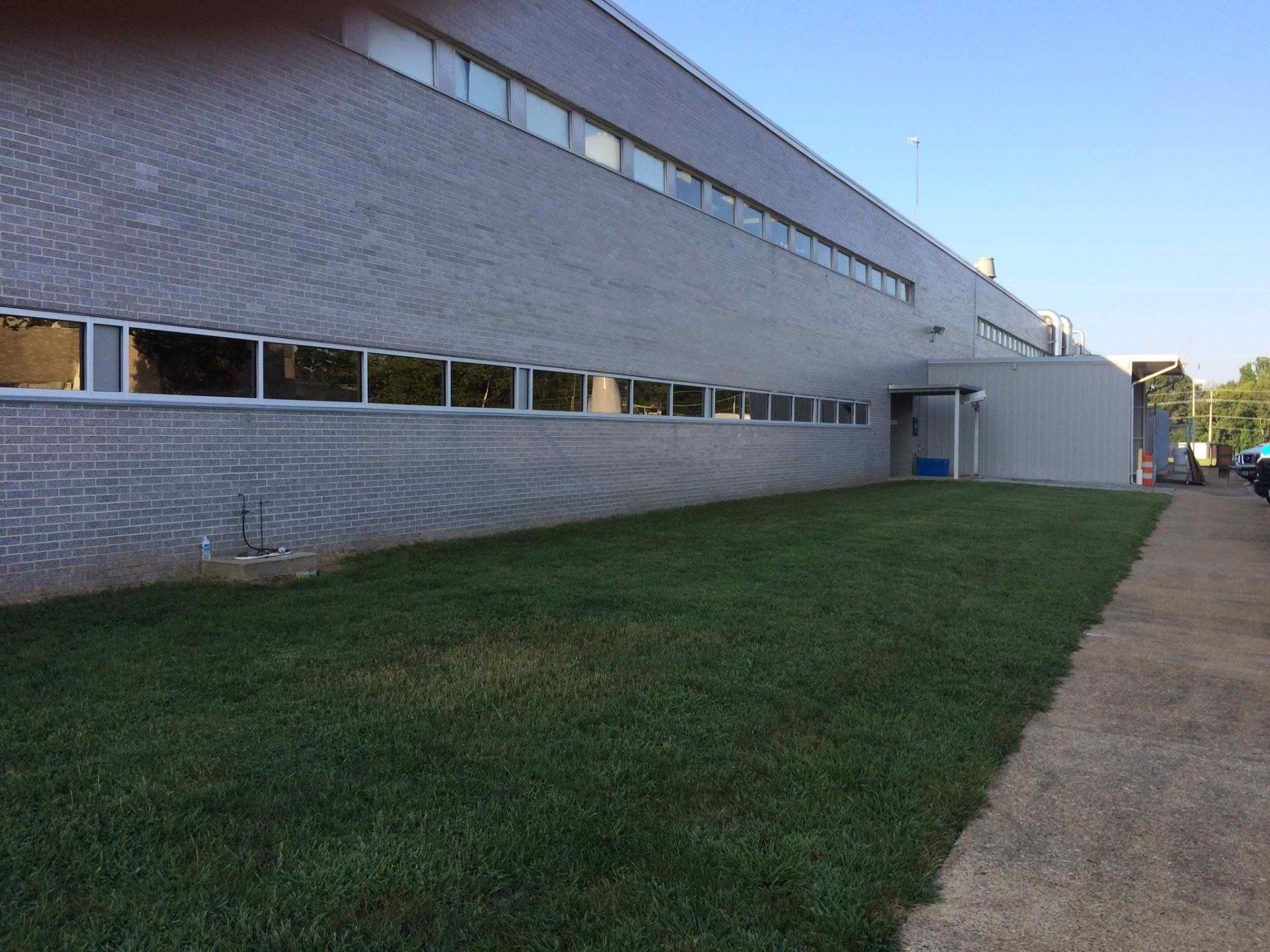 New Glass On Building — South Pittsburg, TN — Quality Glass