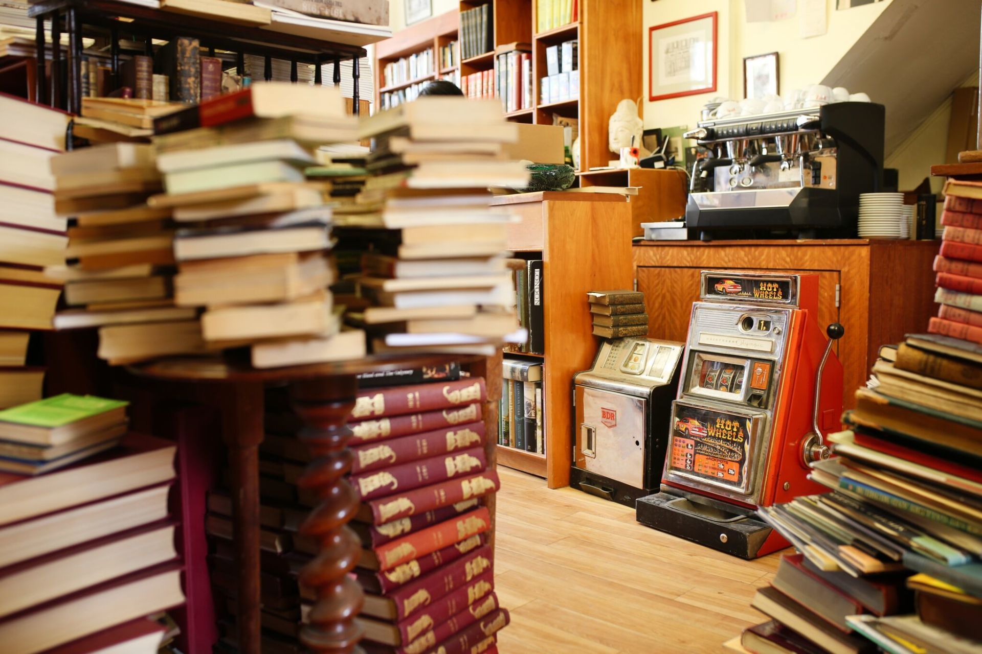 bookstore example 7