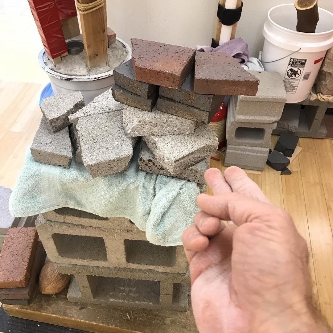 smart_brick_breaking