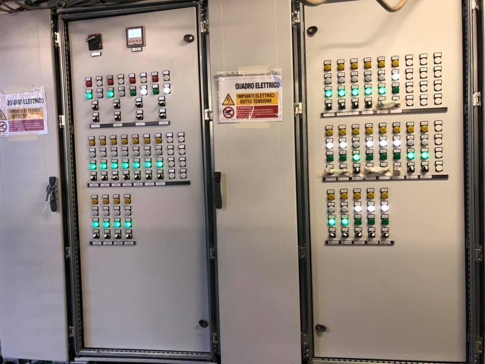 quadro elettrico di un impianto industriale