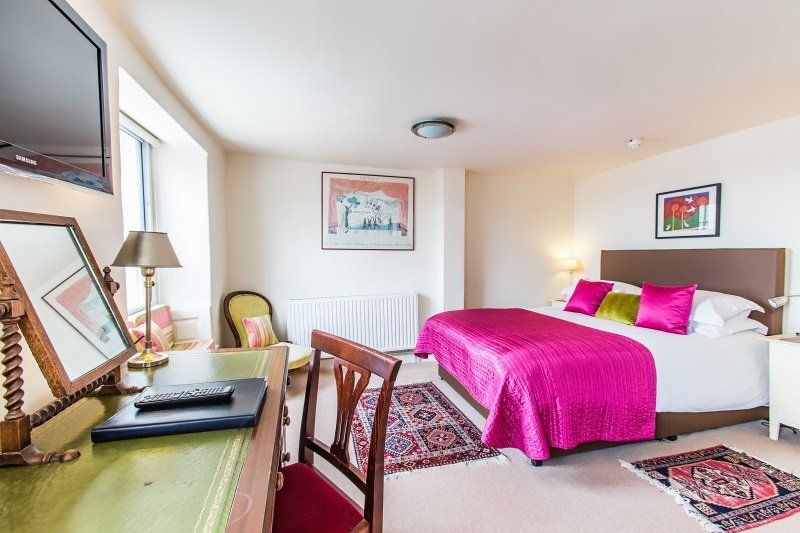 The Moda House B&B Double Room Guest Accommodation Chipping Sodbury, Bristol