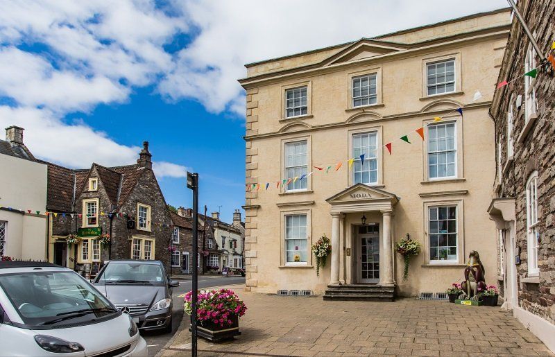 The Moda House Bed & Breakfast Chipping Sodbury, Bristol