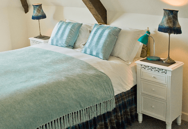 B&B Double Room Guest Accommodation Chipping Sodbury, Bristol