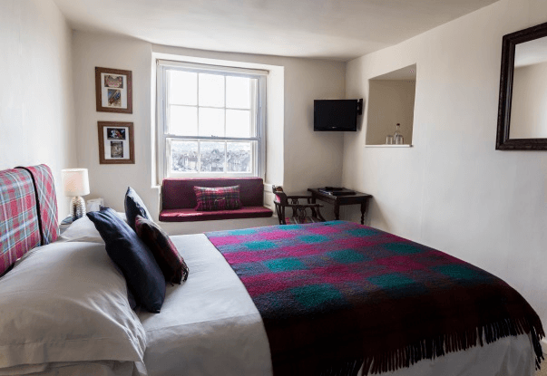 B&B Double Room Guest Accommodation Chipping Sodbury, Bristol