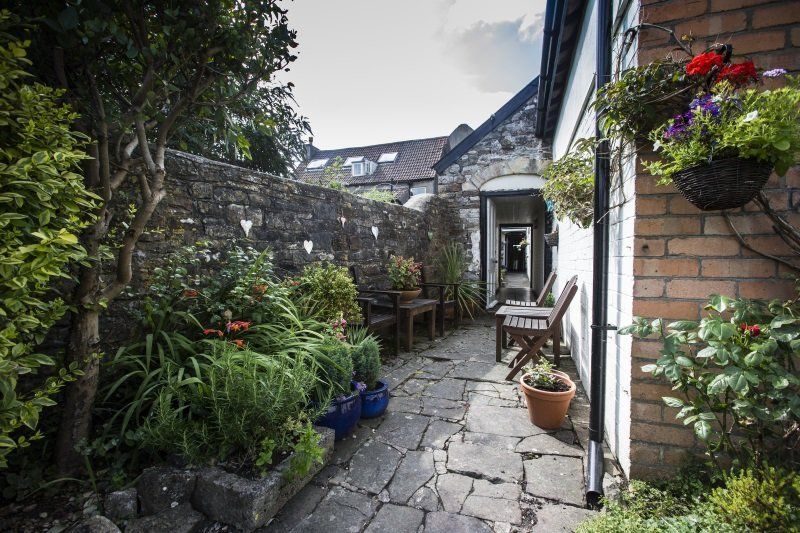 The Moda House  B&B Garden in Chipping Sodbury, Bristol
