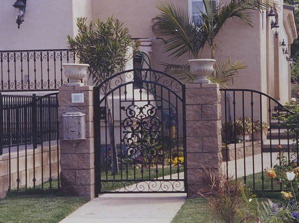Residential Entry Gate — Ste. K Santee, CA — Sam's Fencing Inc.