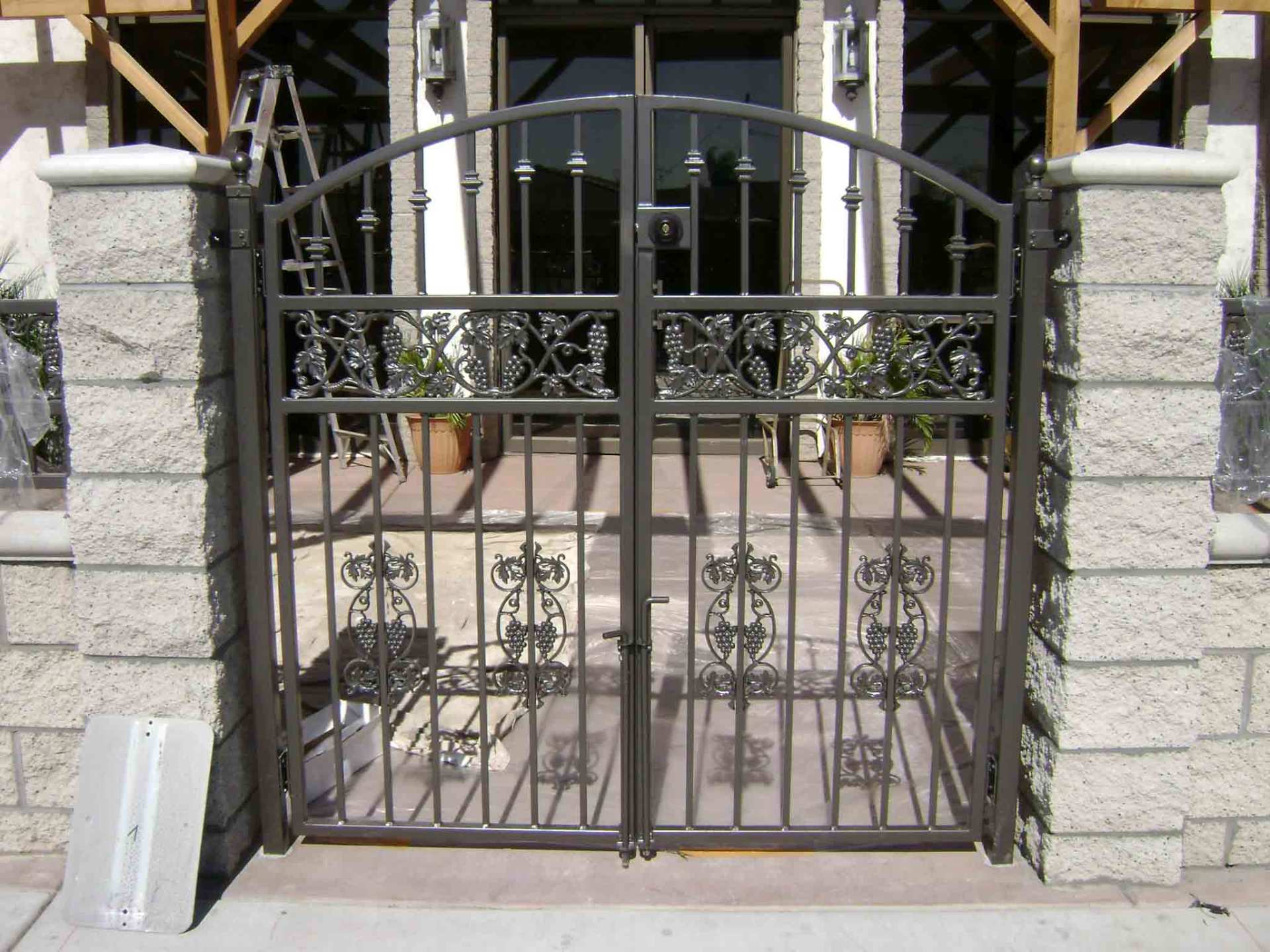 Gate in Front — Ste. K Santee, CA — Sam's Fencing Inc.