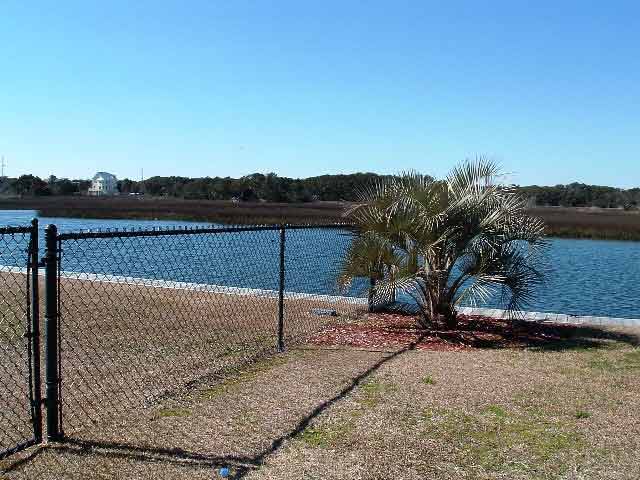 Fence Besides the Sea — Ste. K Santee, CA — Sam's Fencing Inc.