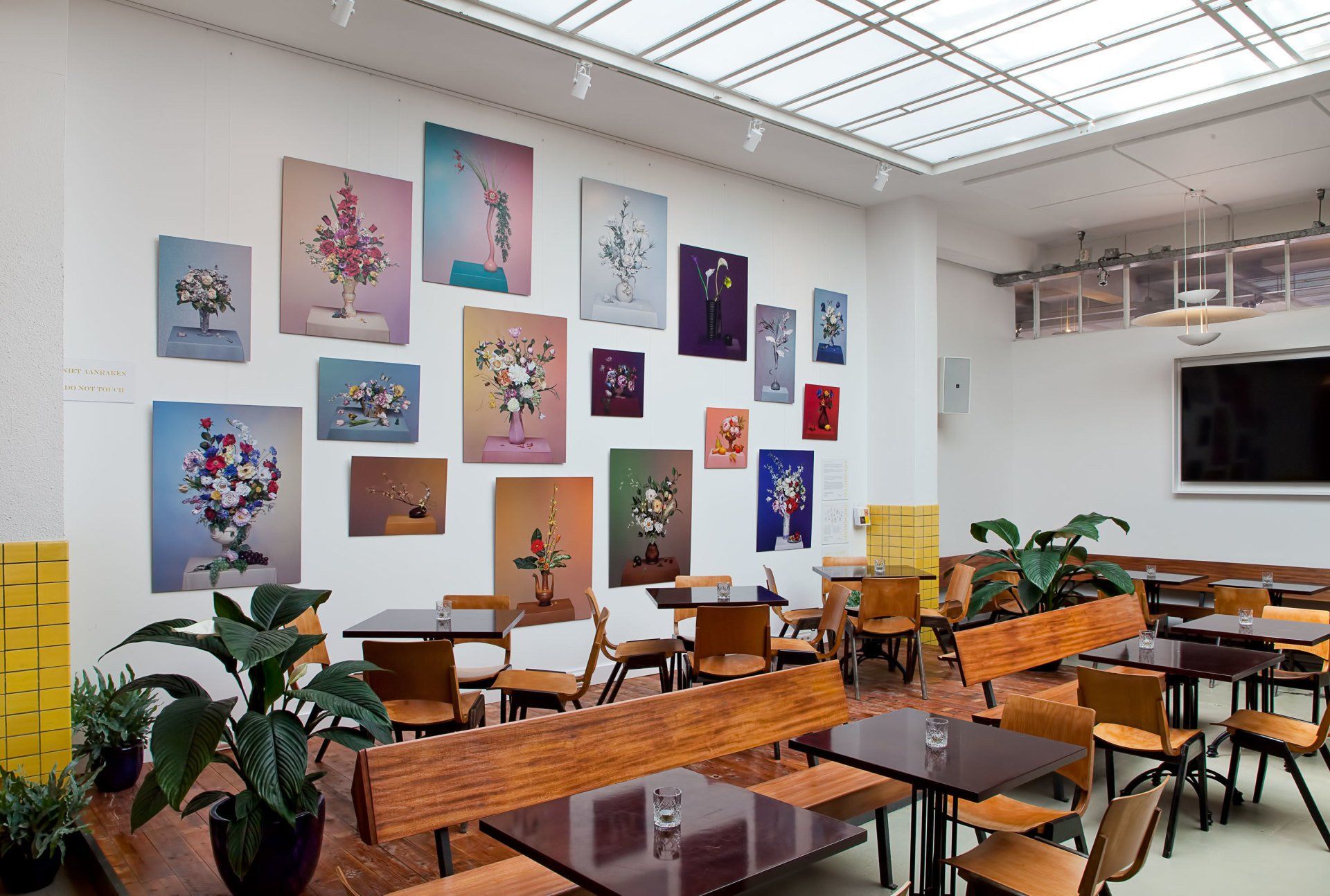© Jacqueline Louter-Hoos - Salon Huszar - Kunstmuur