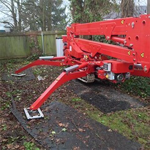 Tree Crane — Eugene, OR — Hodgson Tree Service Tree Crane — Eugene, OR — Hodgson Tree Service