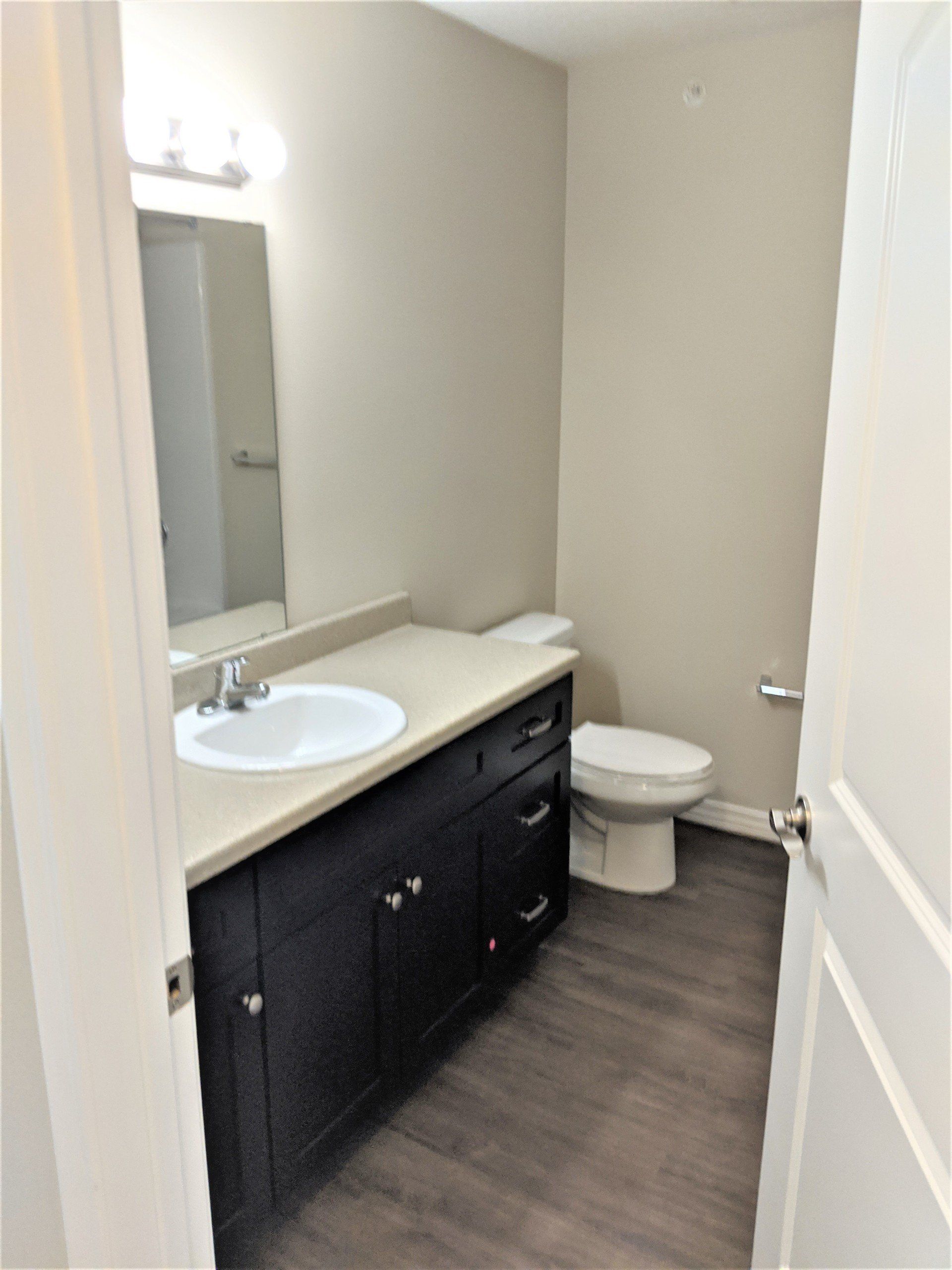 Nicholas Court Apartment