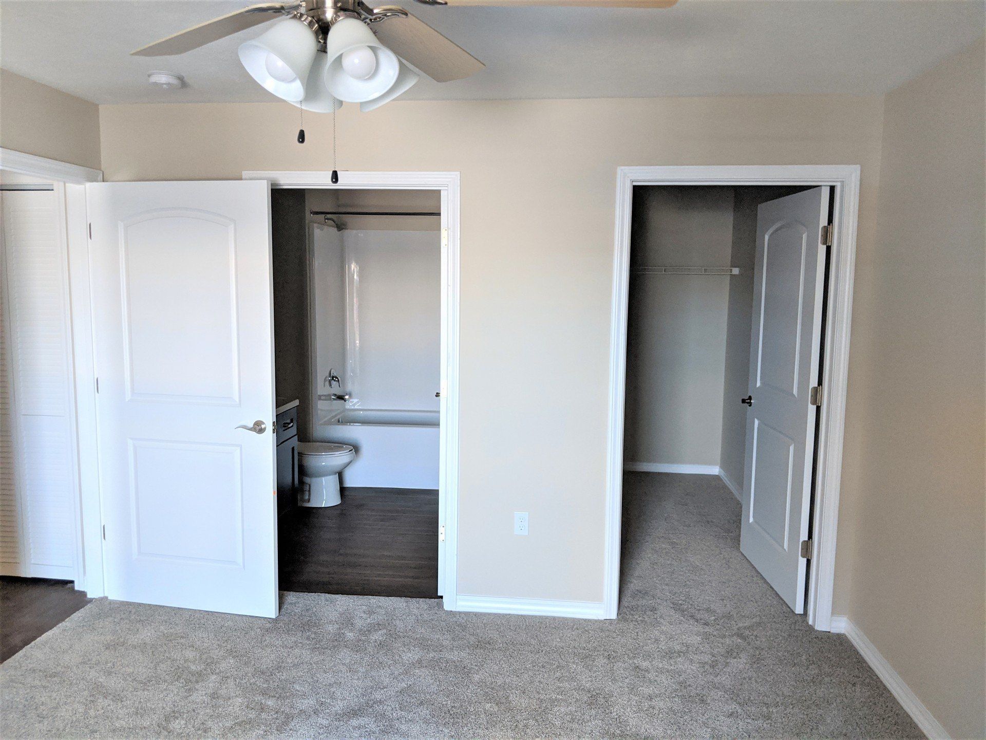 Nicholas Court Apartment