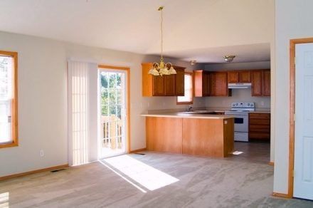 Jacobs-Landing-Springfield-MO-living-kitchen