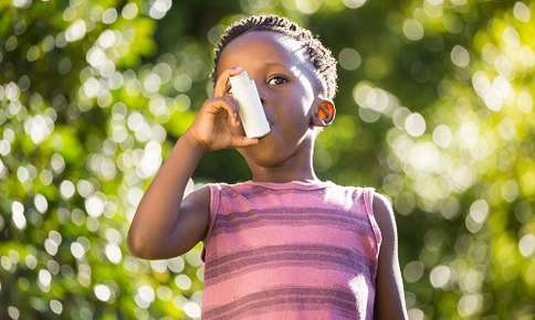 Kid Using Nebulizer — Sunnyside, WA — Yakima Valley Chiropractic Center Kid Using Nebulizer — Sunnyside, WA — Yakima Valley Chiropractic Center