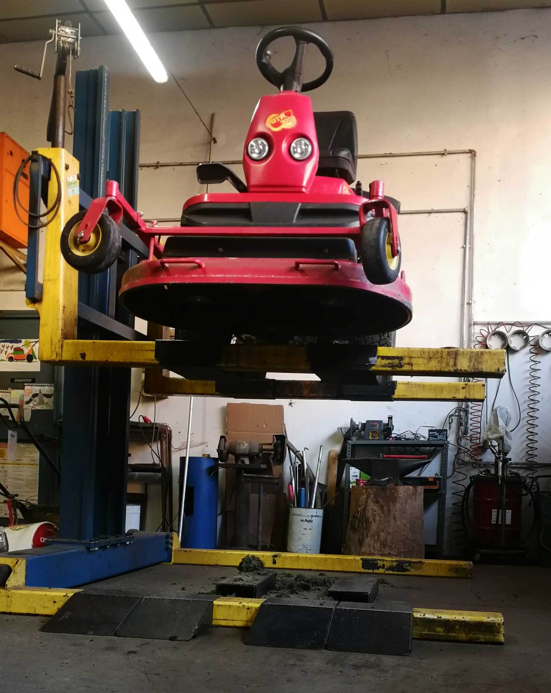 officina per motoseghe