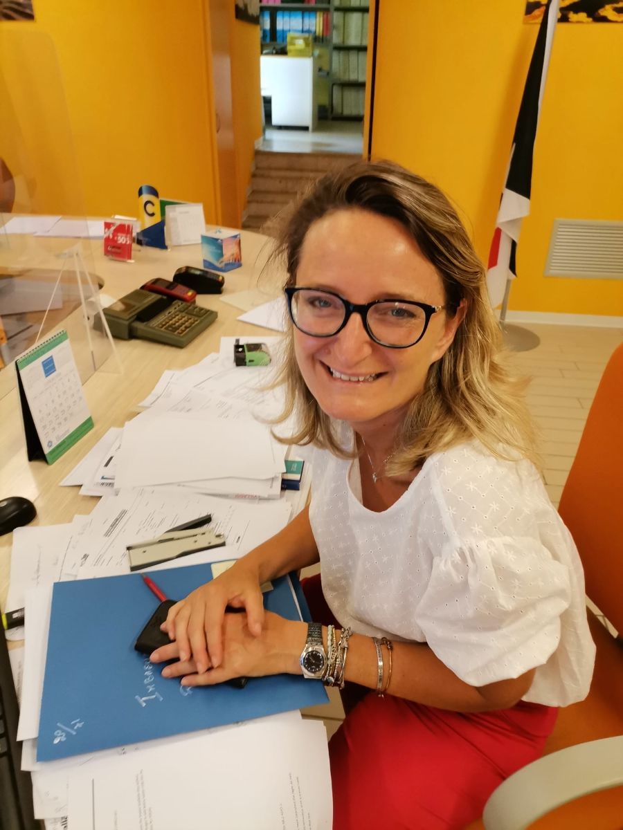 Titolare agenzia viaggi