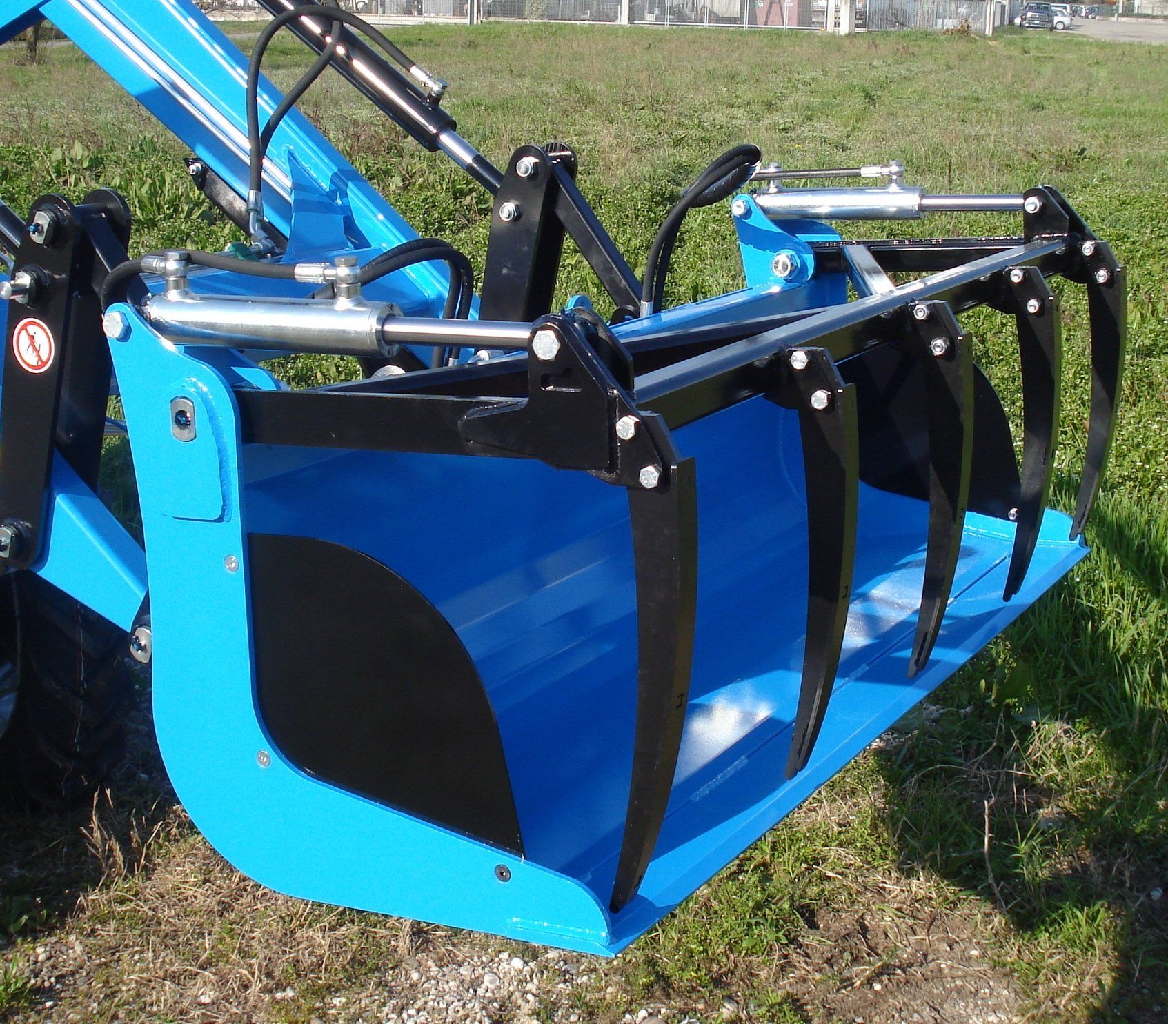 MULTIPURPOSE BUCKET