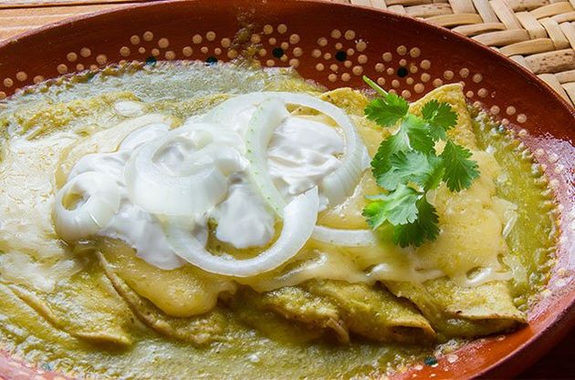 Enchiladas-con-salsa-verde