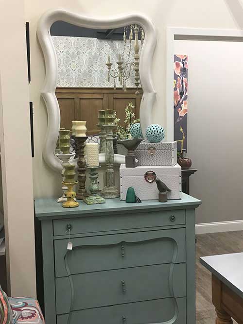 Wall Decorators — Mirror Design in Wake Forest, NC