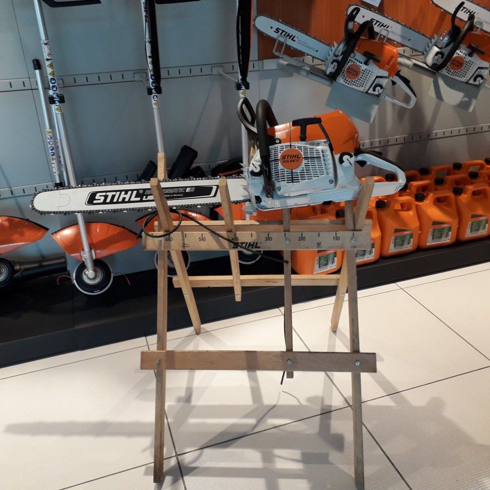 motosega Stihl in vendita nel negozio