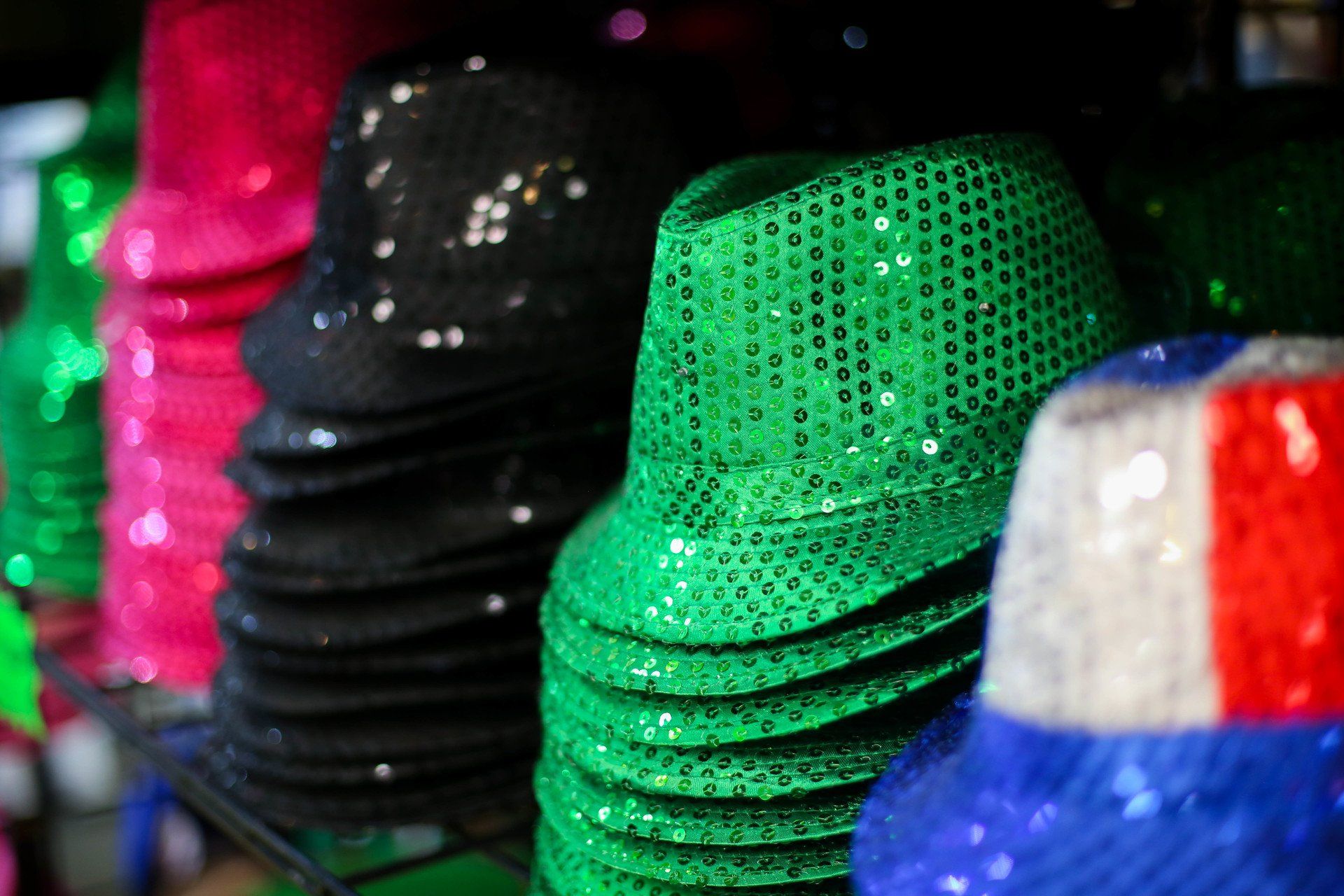 hats, costume hats, top hats
