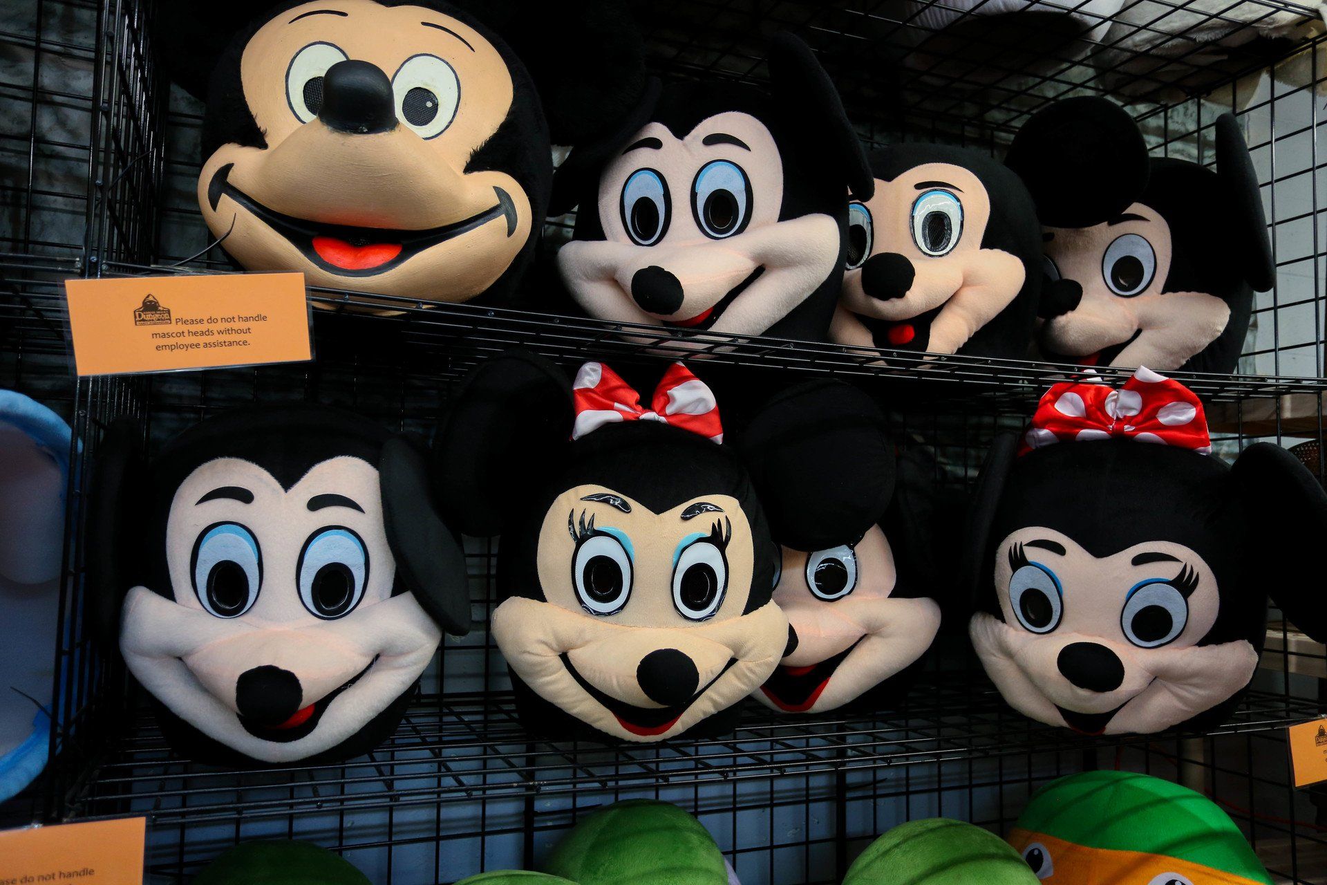 character costume rentals, kids birthday party