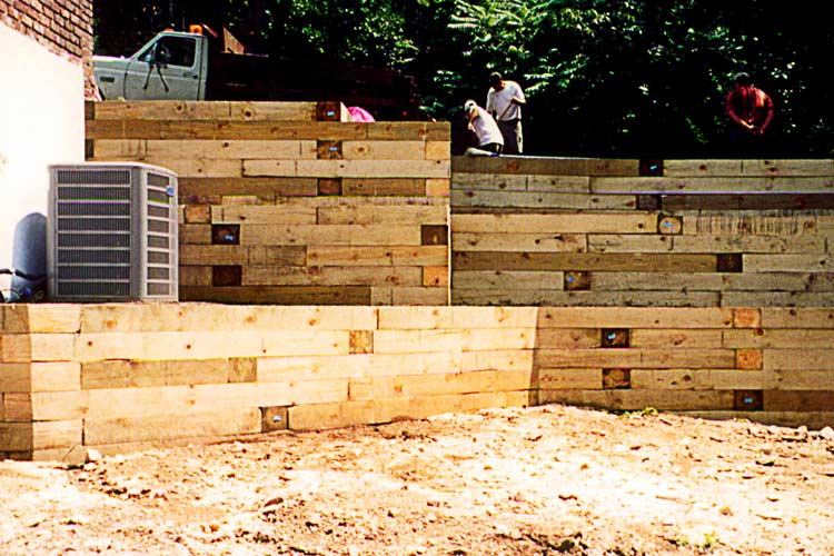 Custom Backyard Walls — Thornwood, NY — Harry Hudd Architectural Landscapes