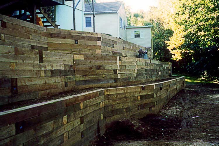 High Backyard Walls — Thornwood, NY — Harry Hudd Architectural Landscapes