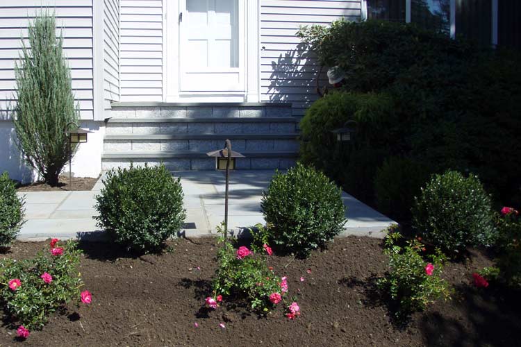 Stoneworks Beside The Garden — Thornwood, NY — Harry Hudd Architectural Landscapes