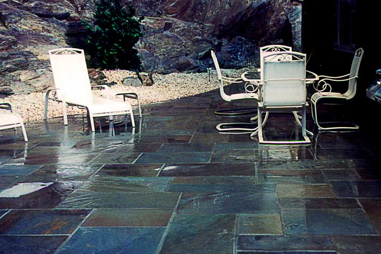 Dark Stones — Thornwood, NY — Harry Hudd Architectural Landscapes