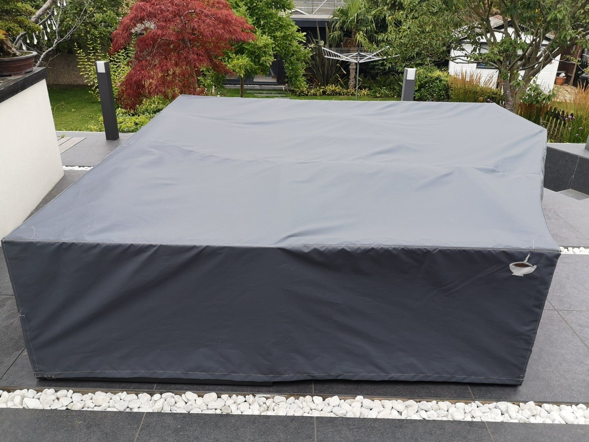 Garden Furniture Cover 2