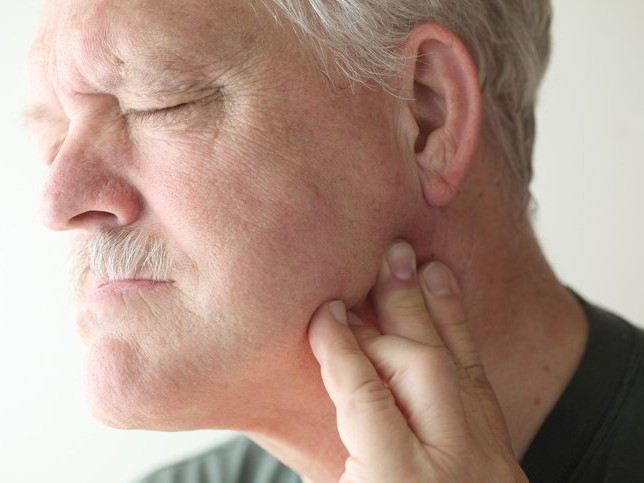 jaw pain