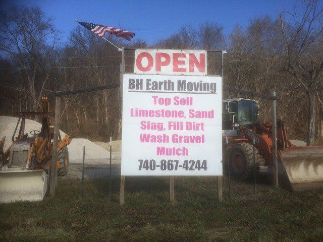 Earthmoving sign - Earthmoving in Chesapeake, Ohio