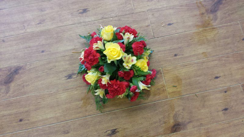 Funeral flowers arrangement 5