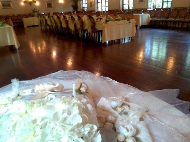 Sala addobbata per matrimonio