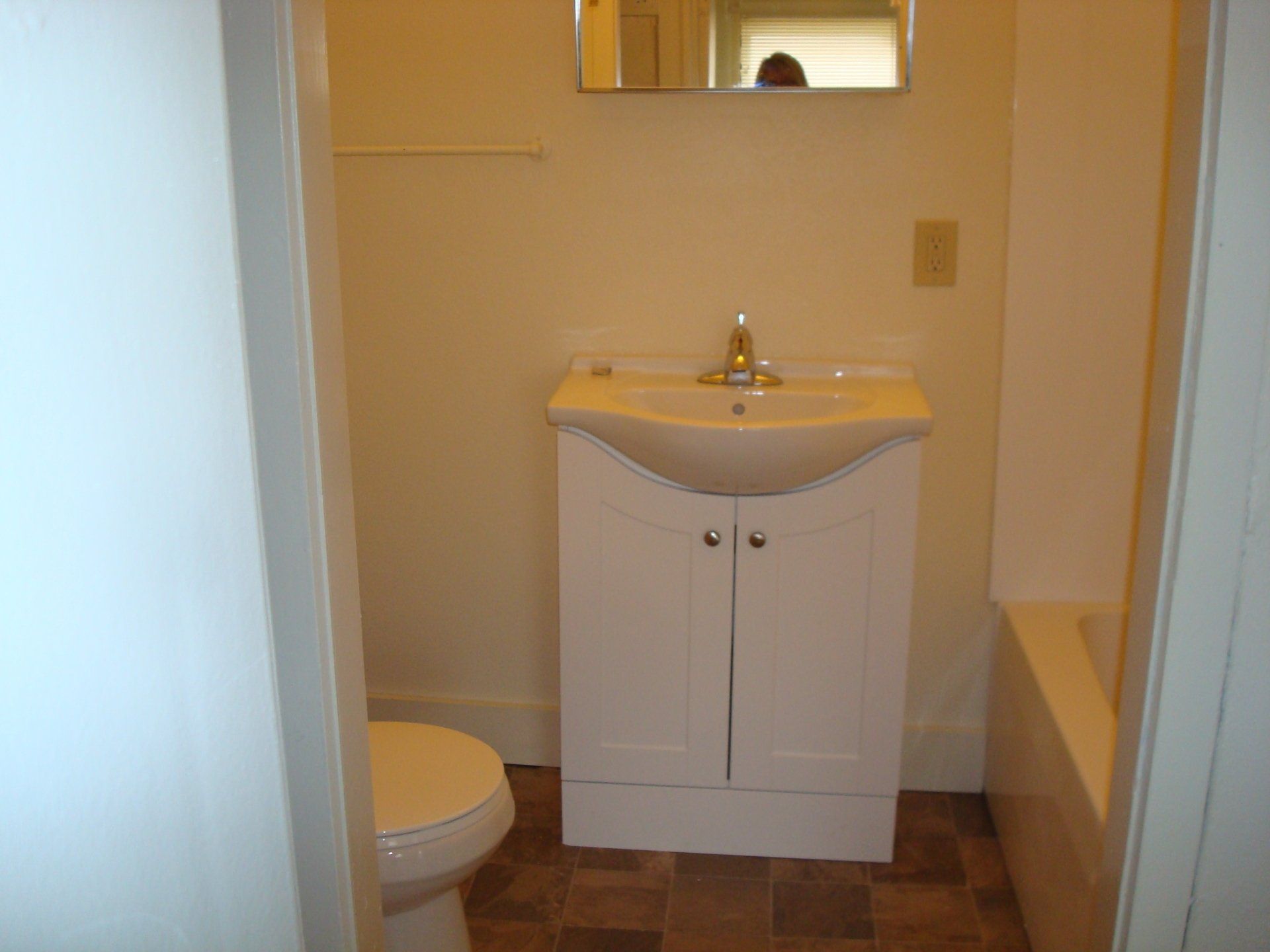 403 CG Bathroom
