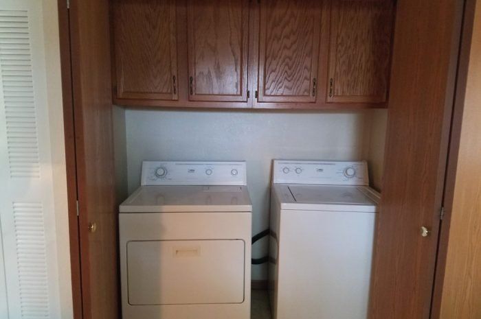 JN 710 laundry room | John N Property
