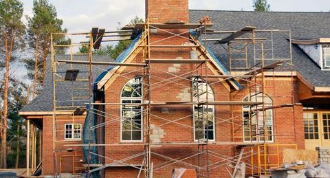 building being refurbished