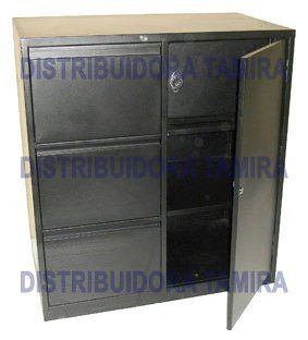 Armario de metal negro con cuatro cajones archivadores y una puerta que se abre y deja ver tres estantes.