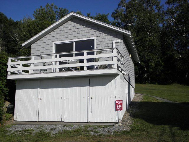 Pet Friendly Cottage - Boothbay Harbor Maine
