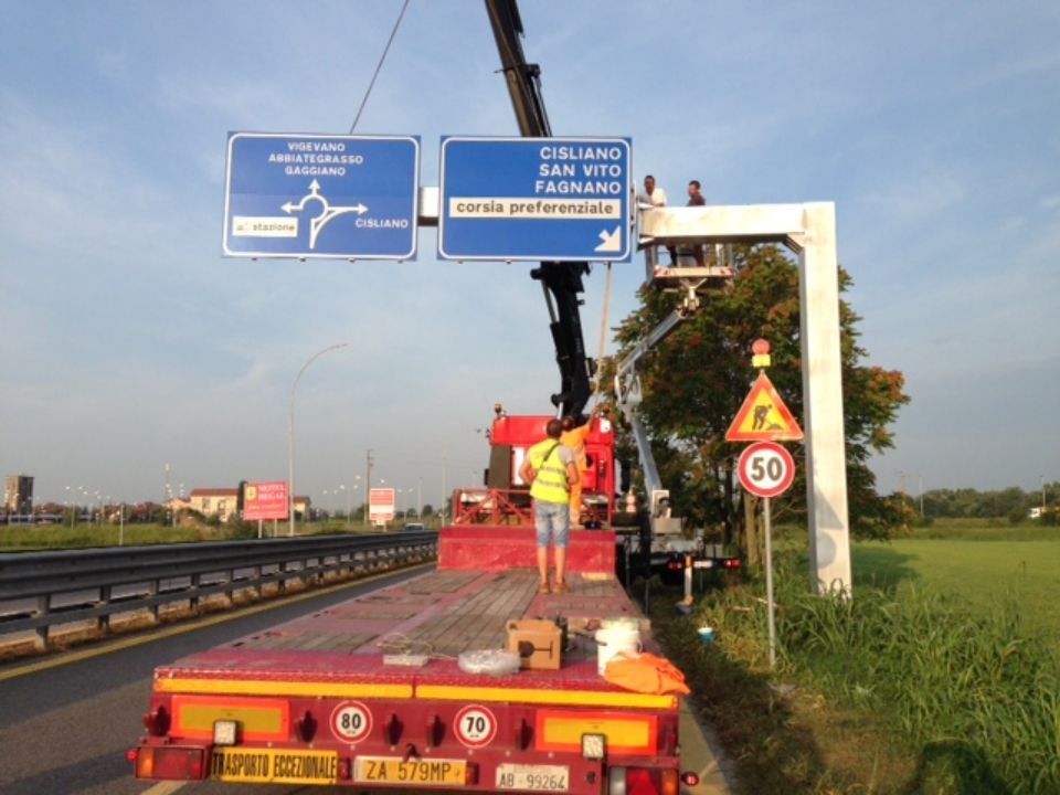 cartelli su strade statali