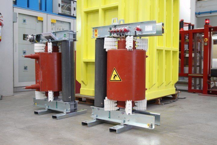 red power source