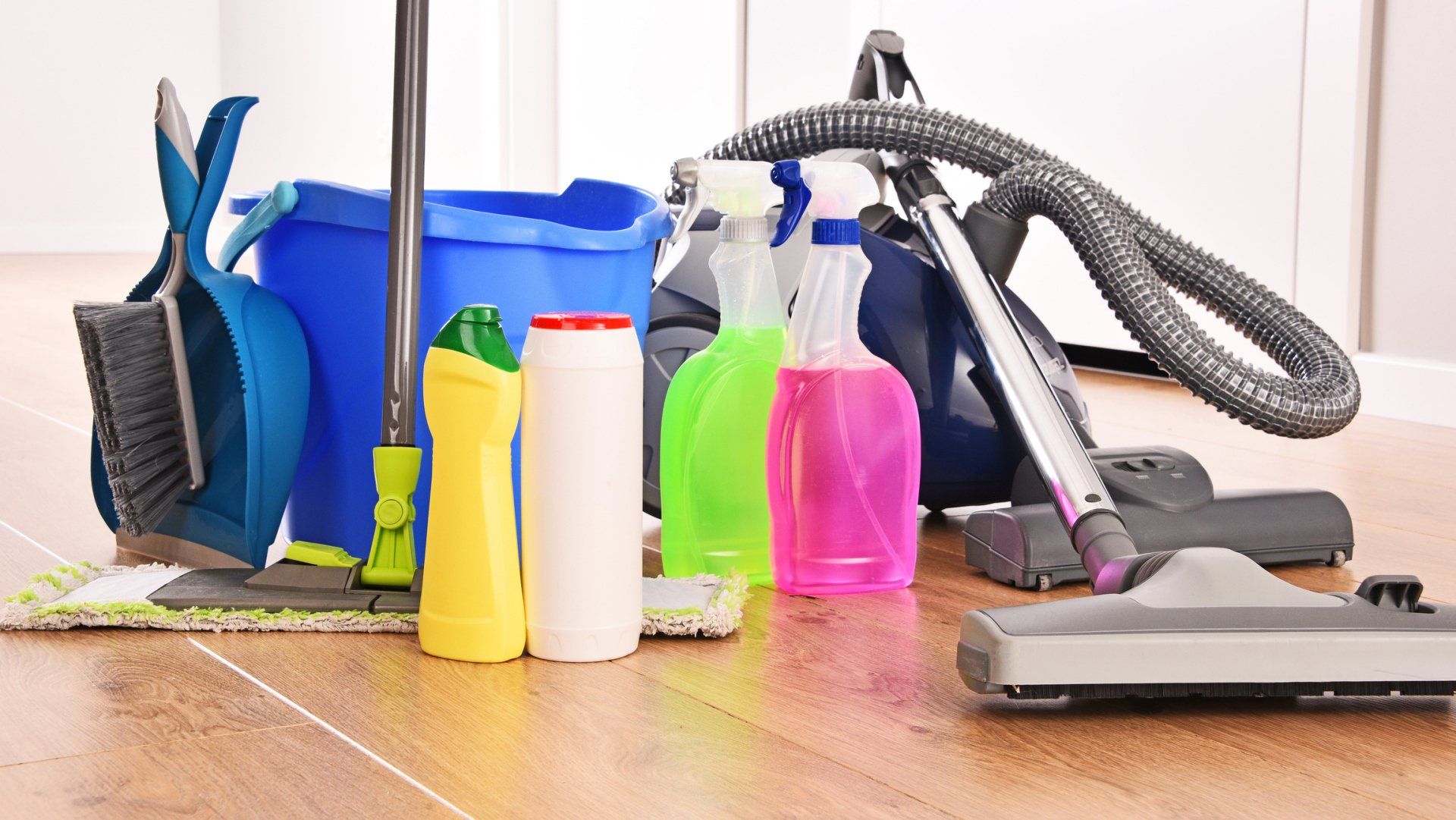 Detergent Bottles, Spray Bottles, Mop with Cleaning Bucket and Vacuum Cleaner – Cheyenne, WY – Little Joe Company Detergent Bottles, Spray Bottles, Mop with Cleaning Bucket and Vacuum Cleaner – Cheyenne, WY – Little Joe Company