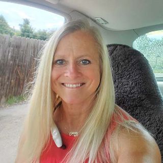 Collette Deschamps - Real Estate Agent