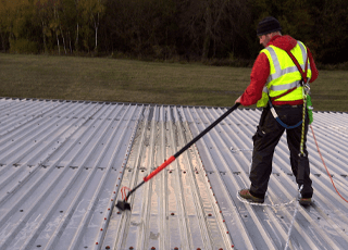 roof cleaning